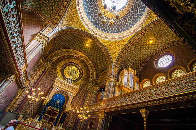 THE SPANISH SYNAGOGUE